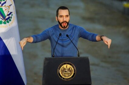 Bukele inscribe su candidatura a la presidencia de El Salvador y oficializa sus planes de reelegirse